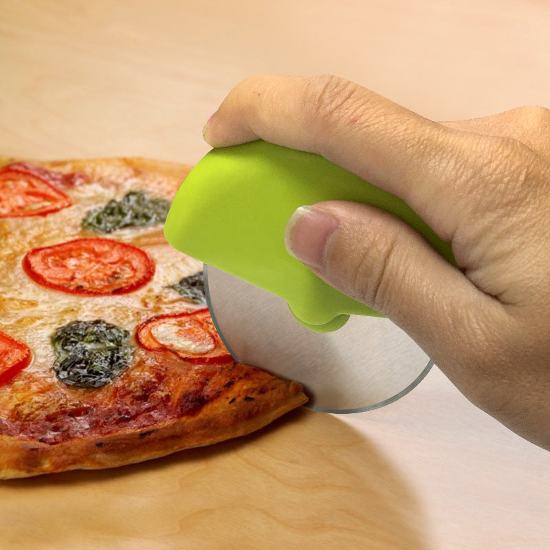 Stainless Steel Pizza Cutter - Lightweight & Durable